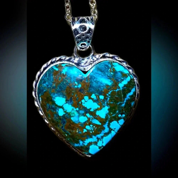 Boho Western Turquoise Heart Pendant Necklace Silver Plated Metal Bezel 18” - Picture 2 of 5